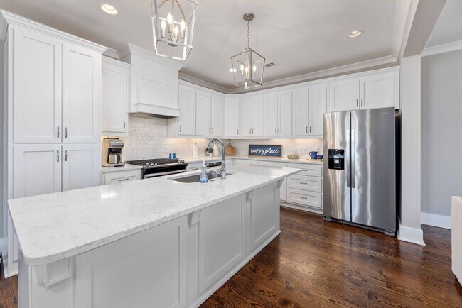 Building Photo - 3411 Confetti Blush Dr