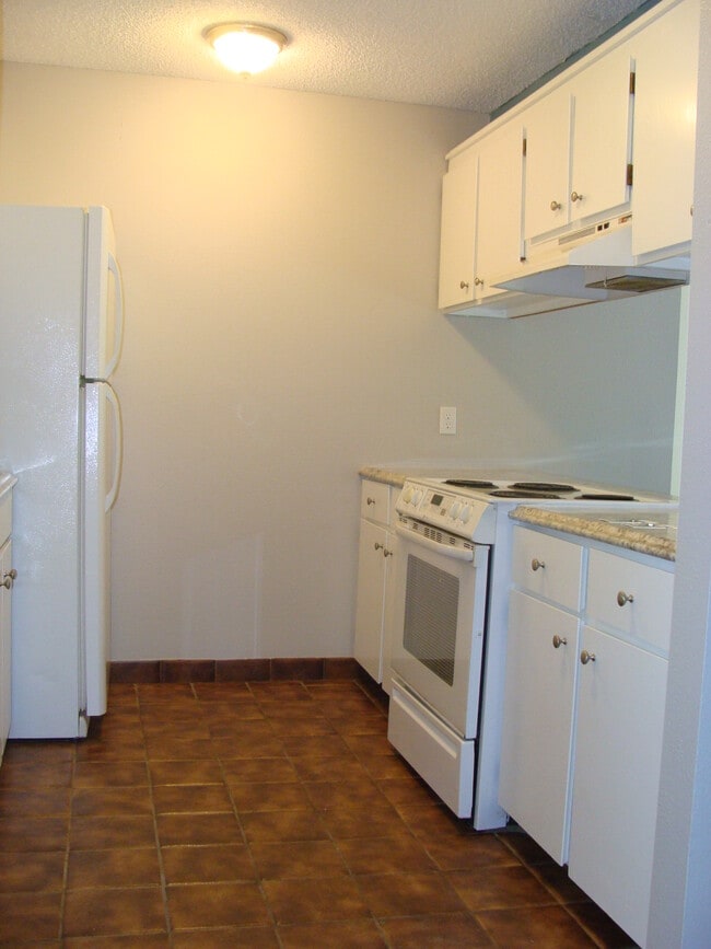 Building Photo - 414 W Beaver Creek Blvd