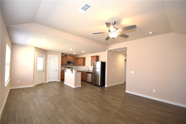 Building Photo - 1572 Sandpiper St