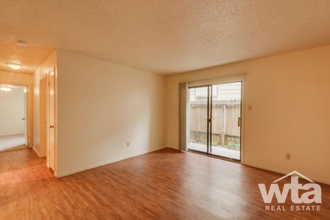 Building Photo - 1 bedroom in SAN MARCOS TX 78666