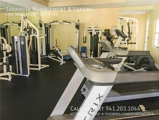 Building Photo - 4980 Baraldi Cir