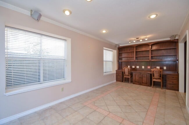 Building Photo - 2926 Williams Grant