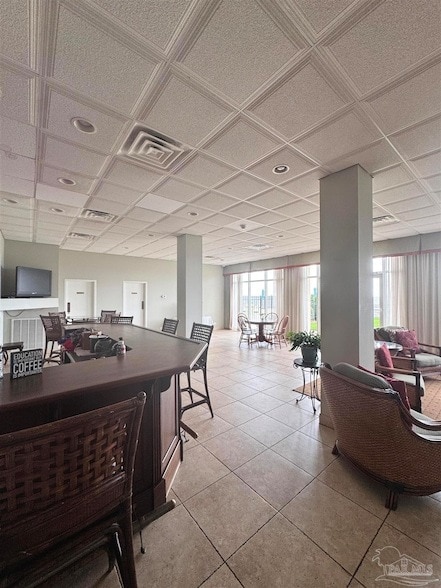 Building Photo - 825 Bayshore Dr