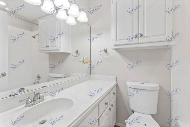 Building Photo - 4141 Hyer St
