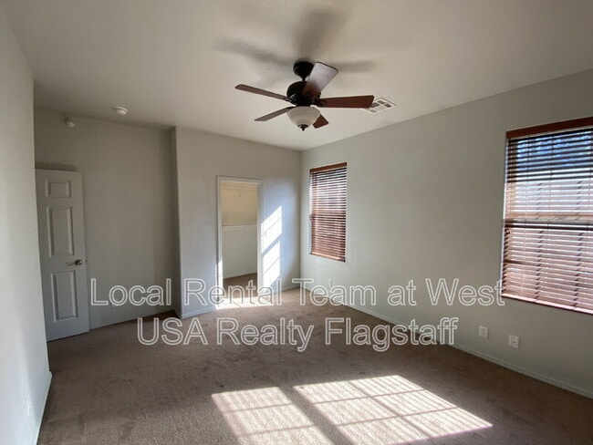 Building Photo - 2382 W Cripple Creek Dr