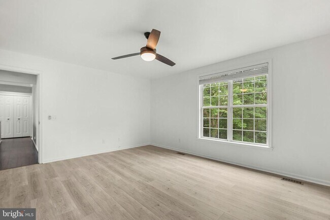 Building Photo - 2985 Marsh Hawk Dr