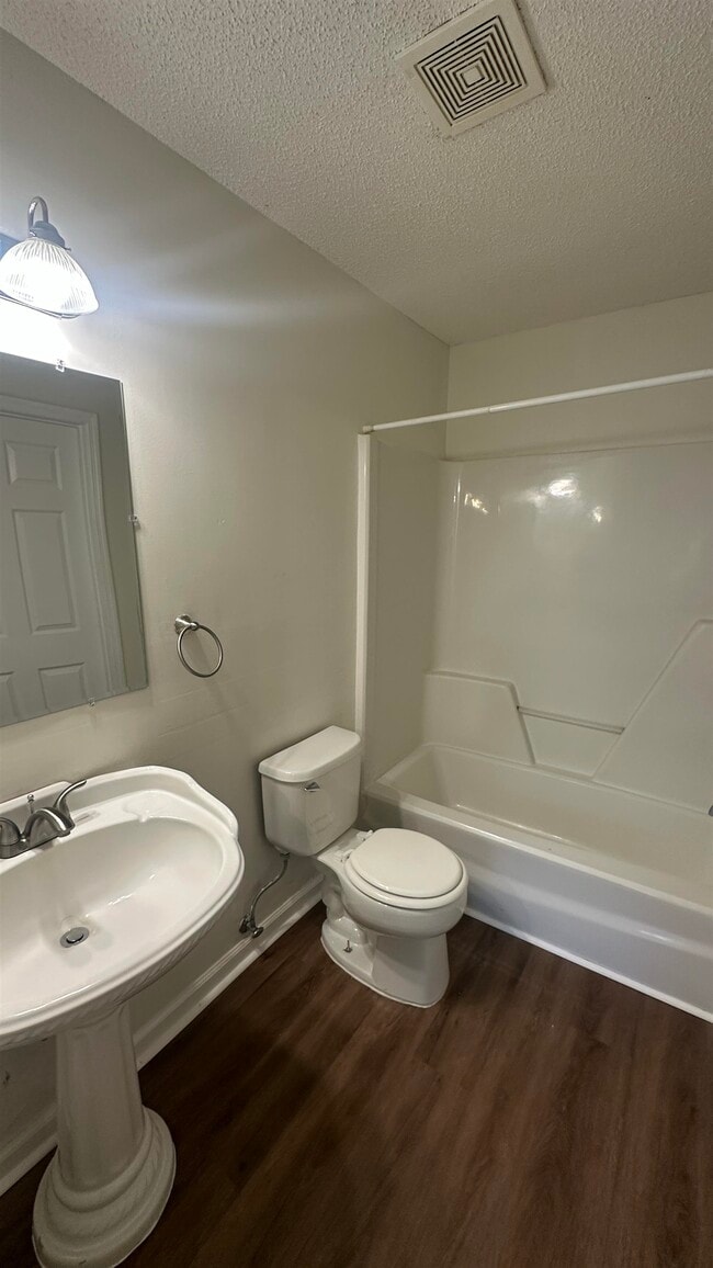 Building Photo - 3480 Daylily Ln