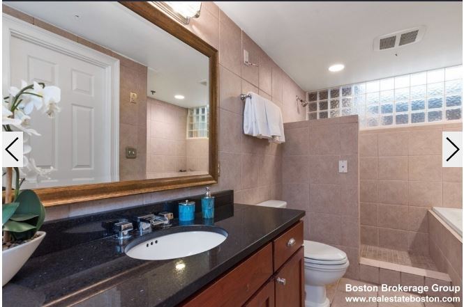 Building Photo - 8 Howell St