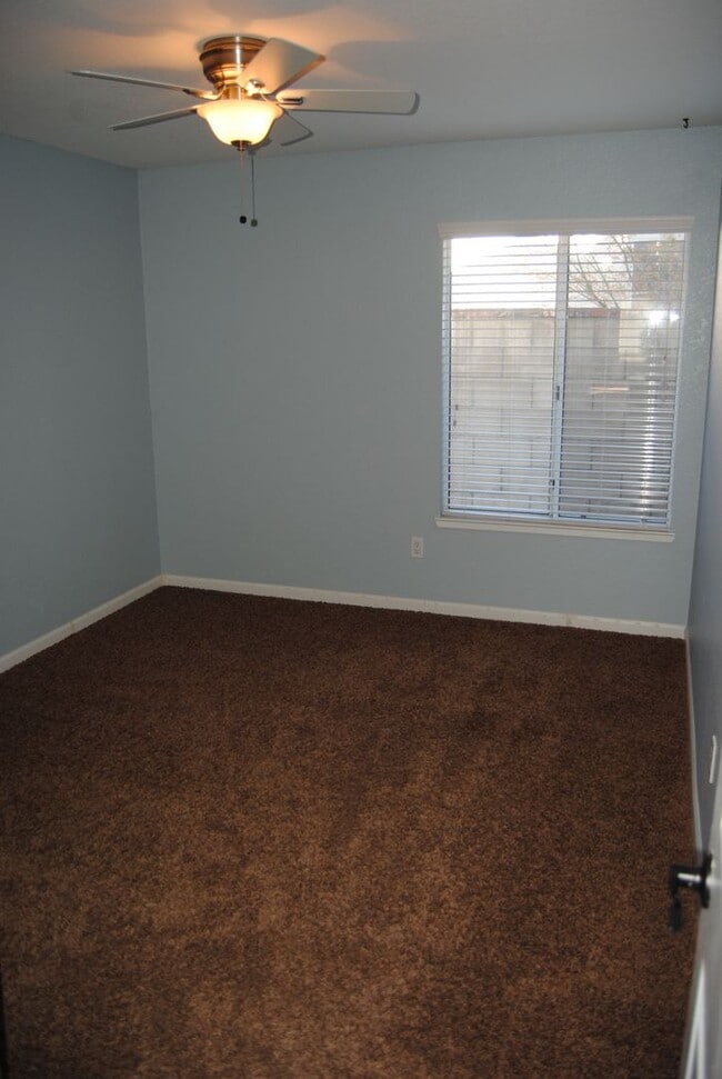 Building Photo - 9305 Brookstone Ct