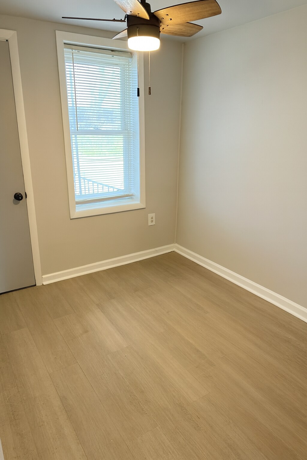 Bed 1 - 1200 Glyndon Ave