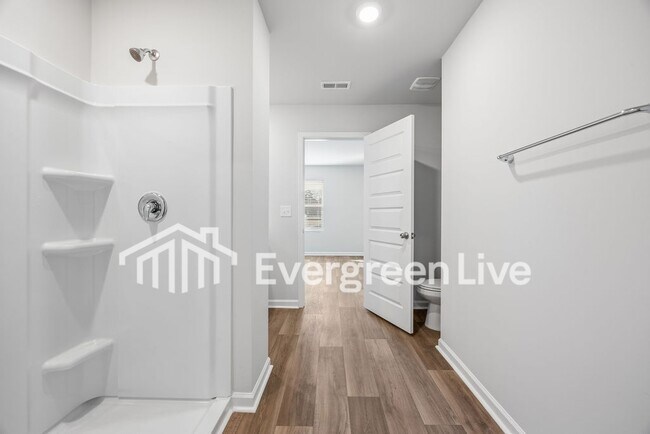 Building Photo - 1235 English Oaks St