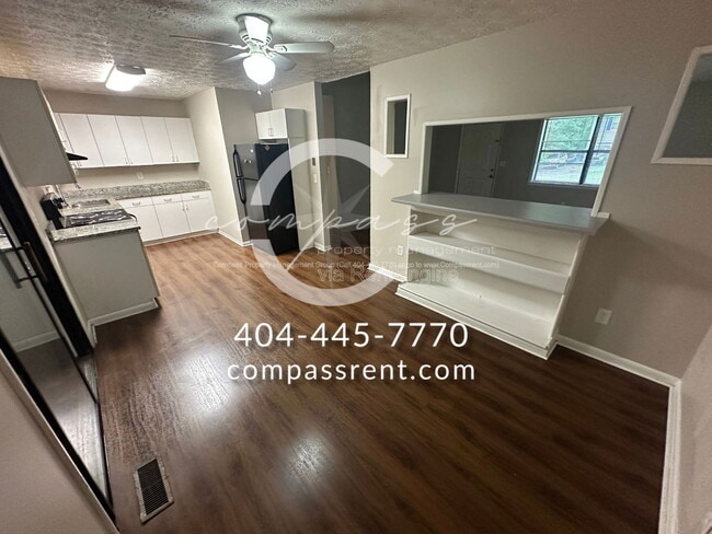 Building Photo - 3841 Bentley Dr