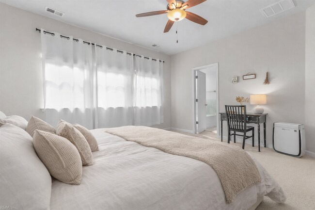 Building Photo - 608 Rhema Rd