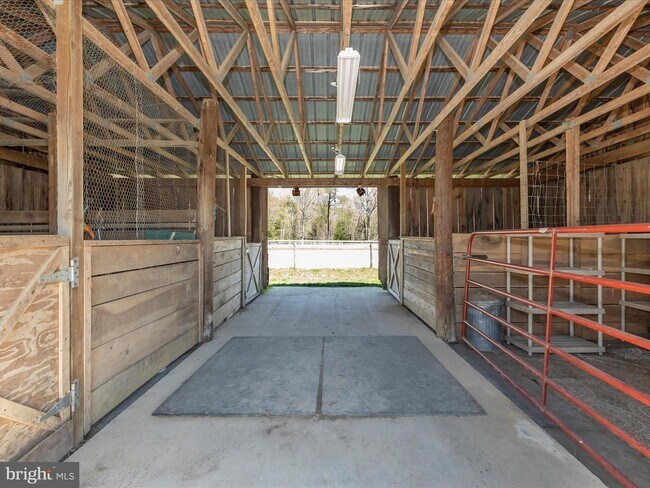 Building Photo - 15104 Gardner Rd