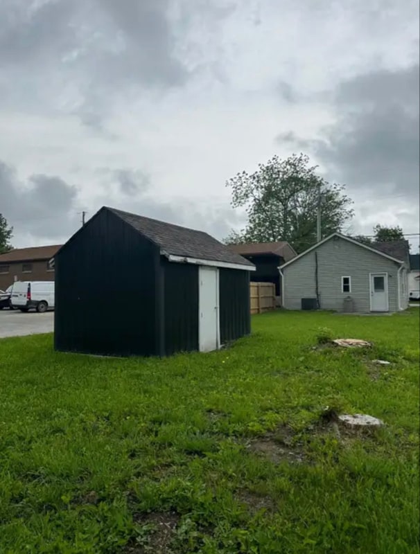 Building Photo - 16625 S Broadway St