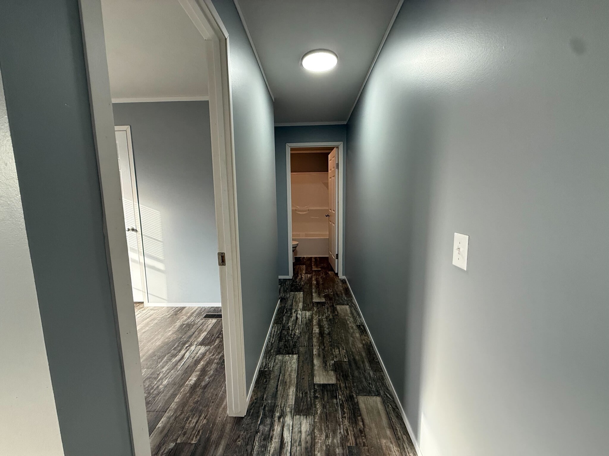 Building Photo - 11853 Cascade Cir