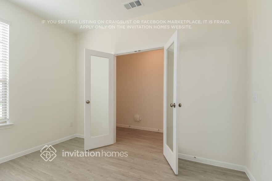 Building Photo - 13455 Maltessa Dr