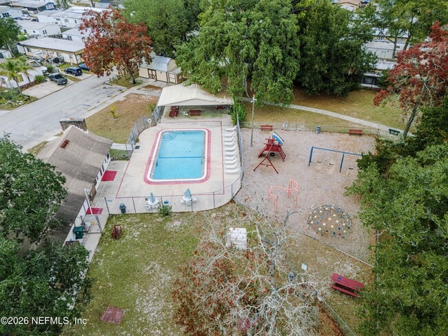 Building Photo - 7631 Timberwood Dr