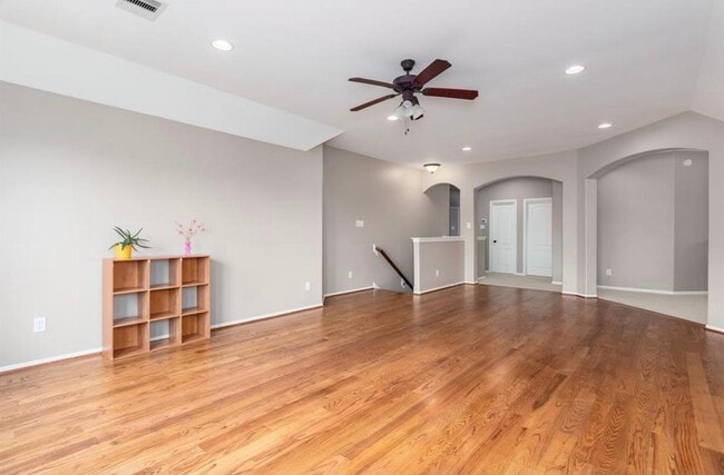Building Photo - 2207 Bayou Cove Ln
