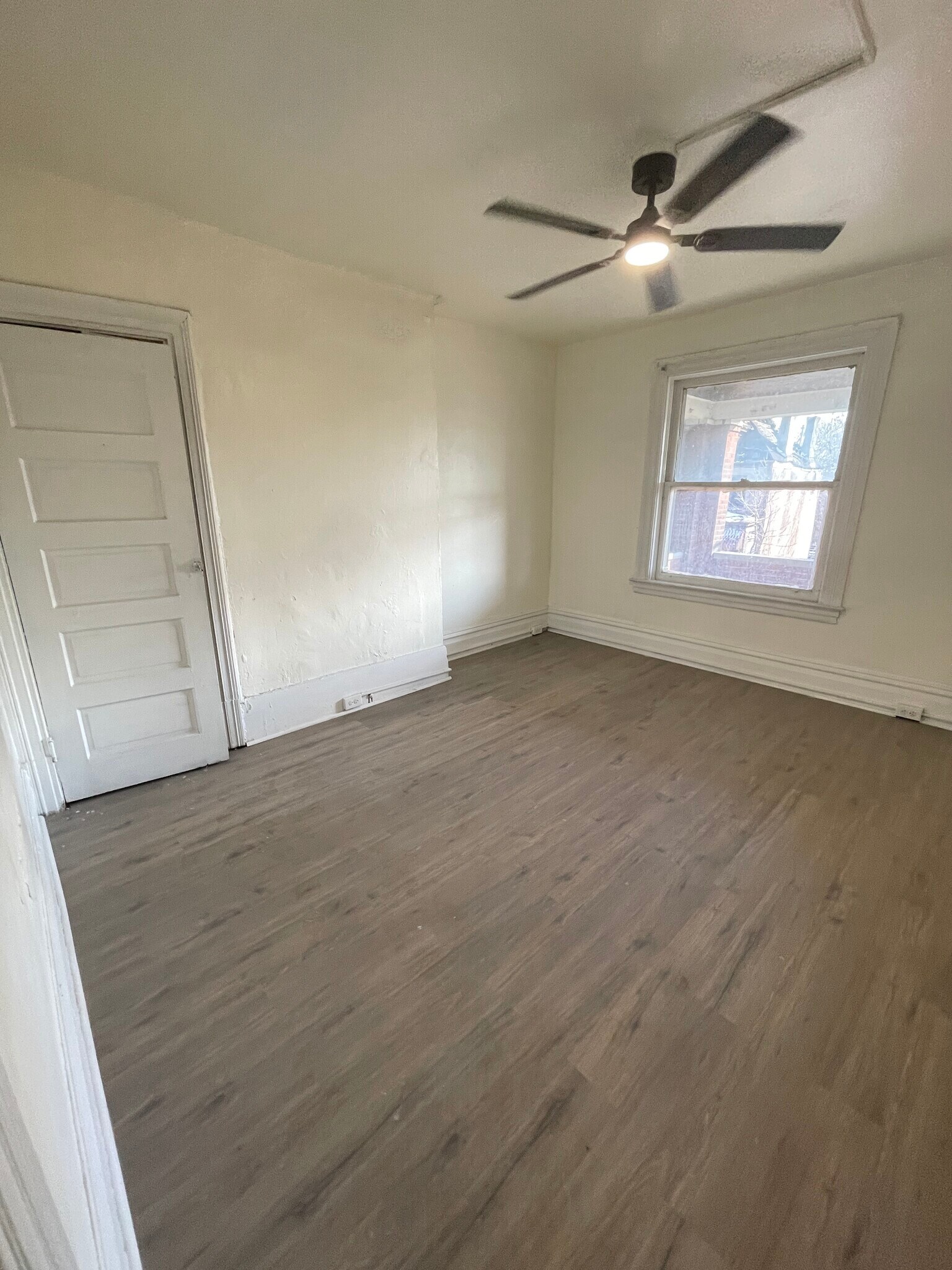 Building Photo - 7307 Idlewild St