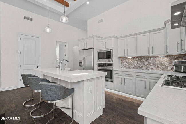 Building Photo - 7376 Cimarron Gap Dr
