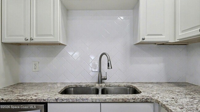 Building Photo - 459 Ibis Ln