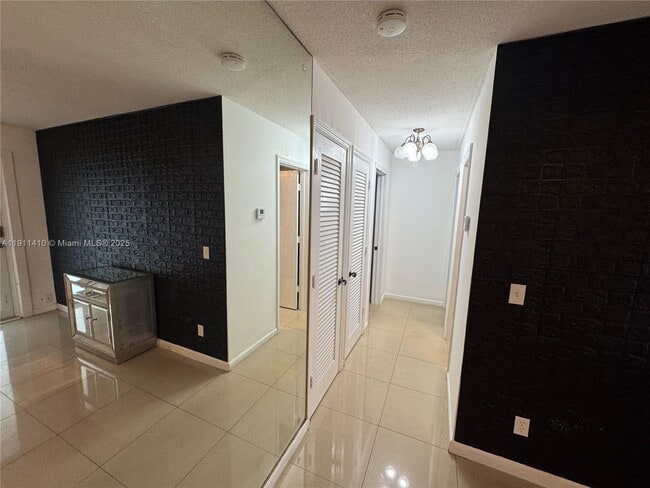 Building Photo - 4578 NW 16th Ave