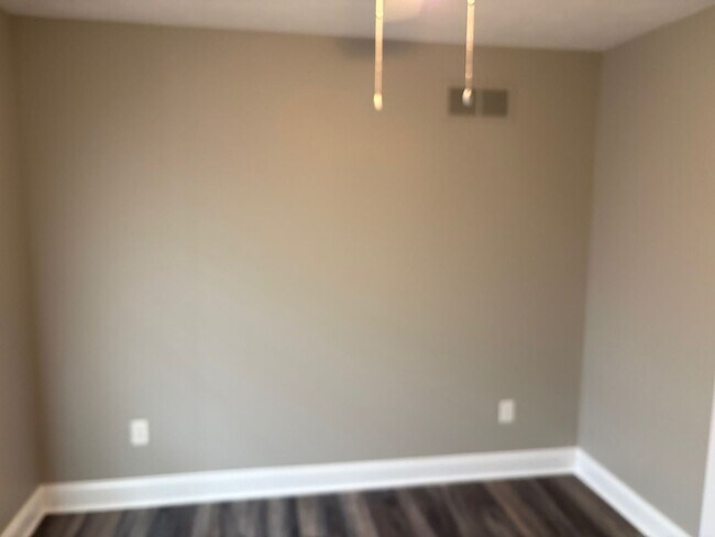 Building Photo - 7013 Golgotha Dr