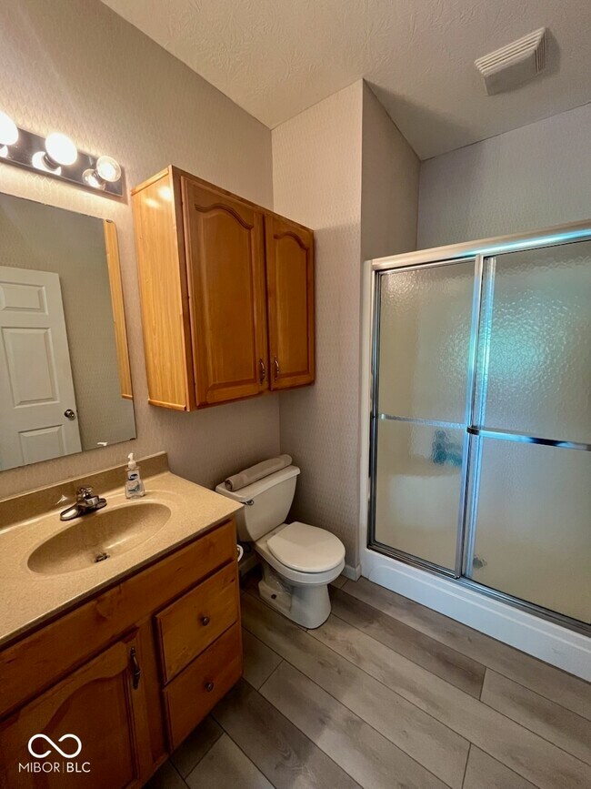 Building Photo - 9459 N State Rd 267