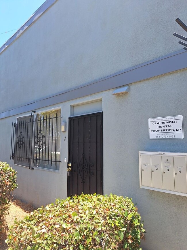 Building Photo - 3751 Clairemont Mesa Blvd