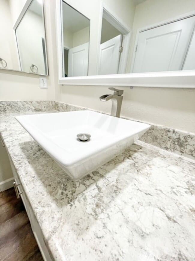 Interior Photo - Jackson Park Place