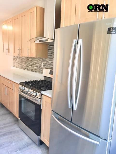 Building Photo - 54-38 Nurge Ave