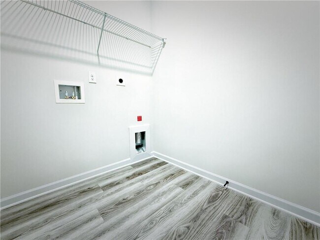 Building Photo - 412 Egret Ct