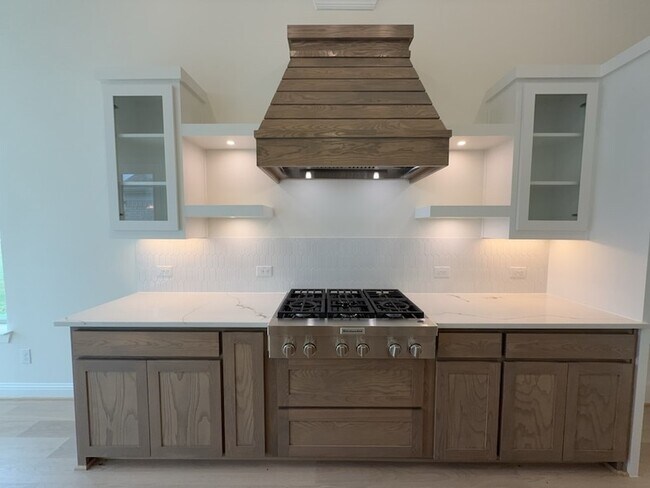 Building Photo - 2463 Bussey Dr