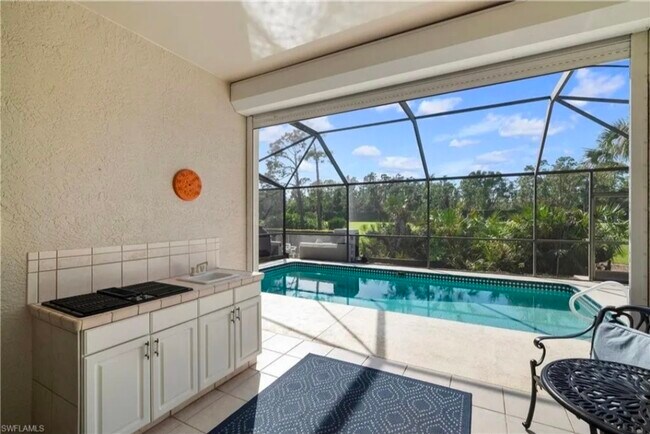 Building Photo - 9264 Spring Run Blvd