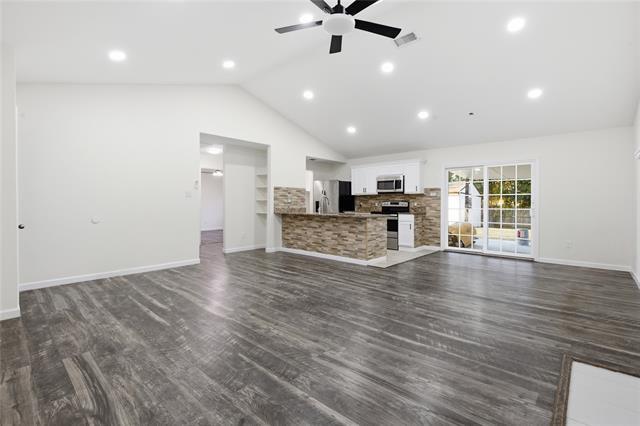 Building Photo - 3728 Flintwood Trail