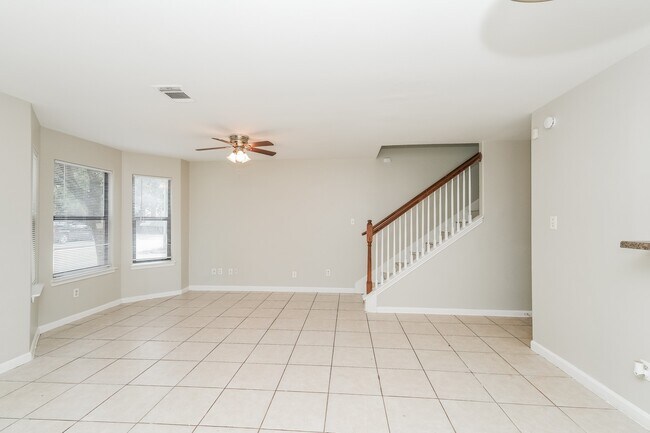Building Photo - 2920 La Estancia Ln