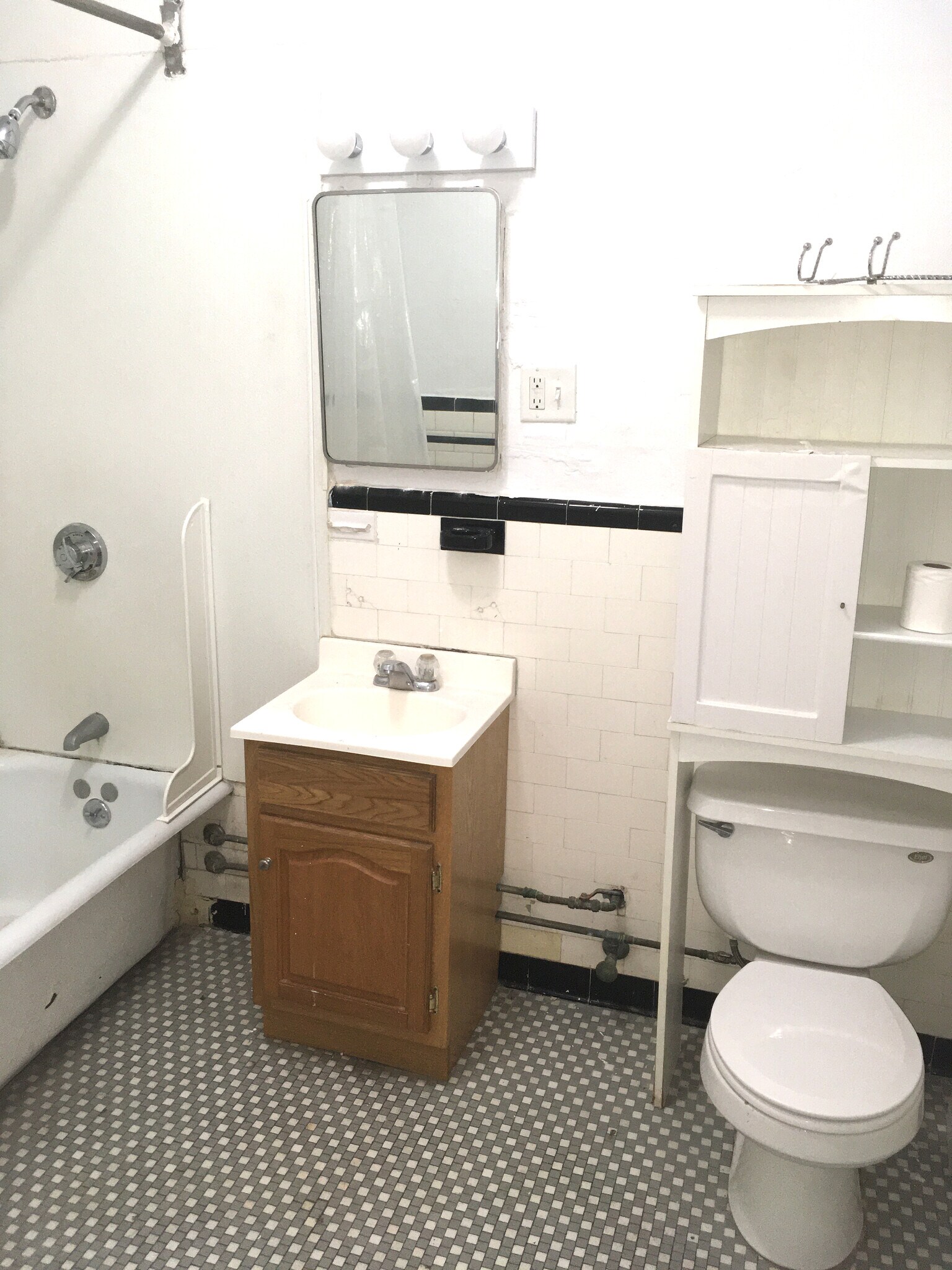 Building Photo - 1330 Commonwealth Ave