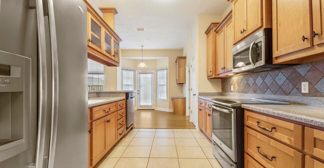 Building Photo - The Landings-Lynn Haven