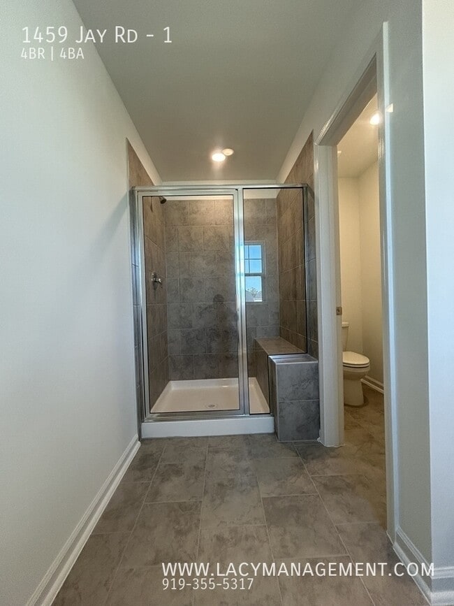 Building Photo - 1459 Jay Rd