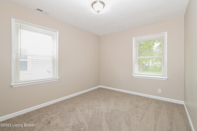 Building Photo - 3613 Penway Ave