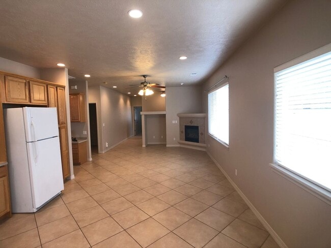 Building Photo - City of Grand Junction 2 Bedroom townhouse