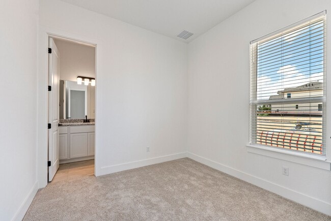 Building Photo - Spacious Two-Story Stunner in Leander