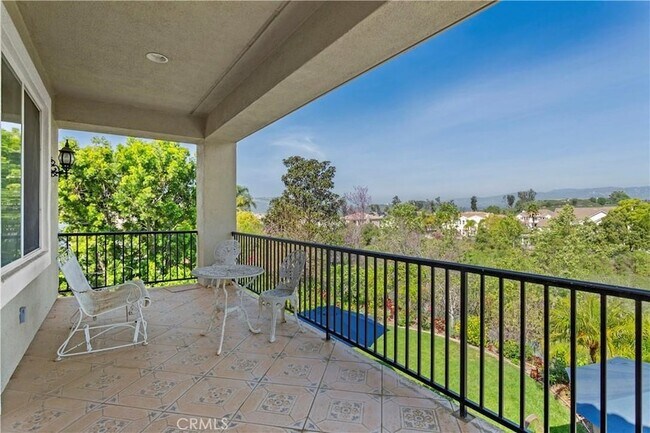 Building Photo - 2493 Woodcreek Rd