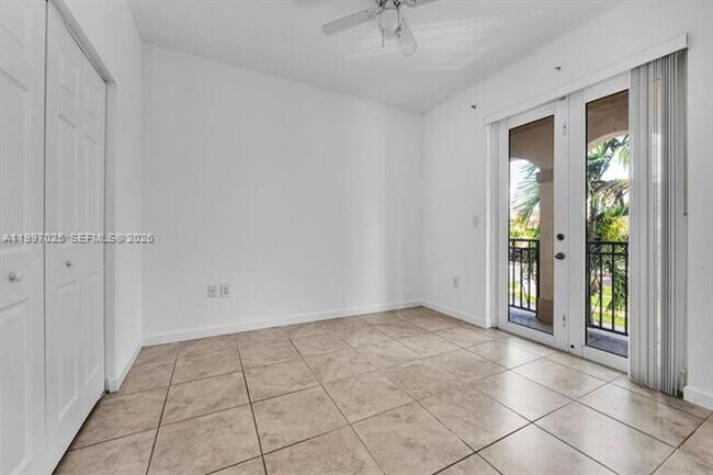 Building Photo - 12864 SW 133rd Terrace