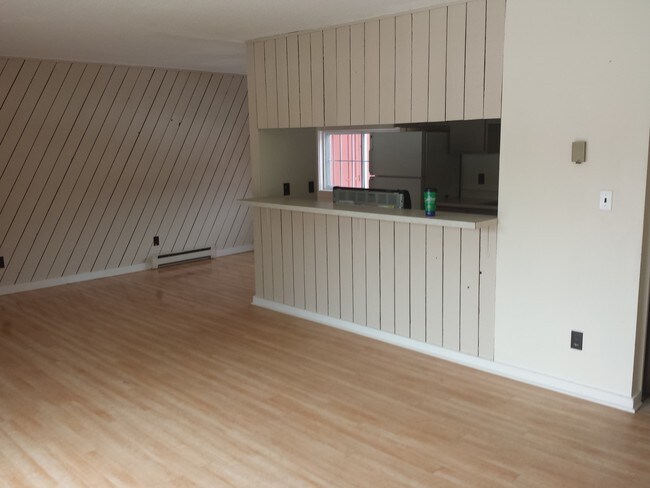 Building Photo - Otterside Apartments