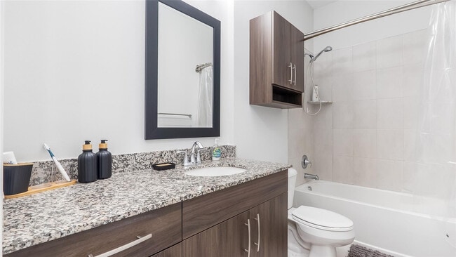 Building Photo - 20927 NW 1st Ct