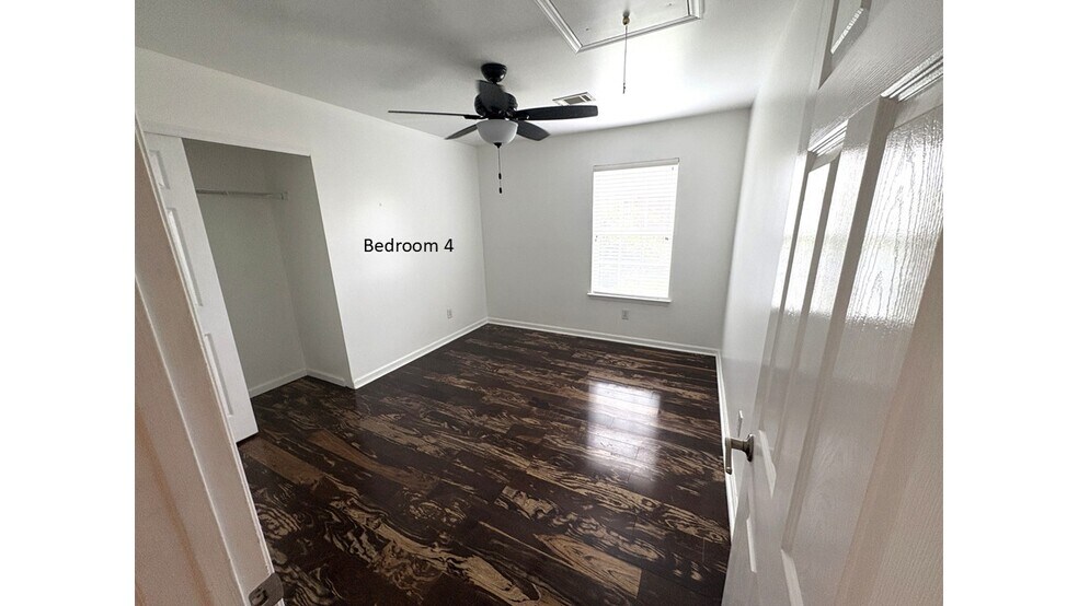 Building Photo - 721 Braemere Dr