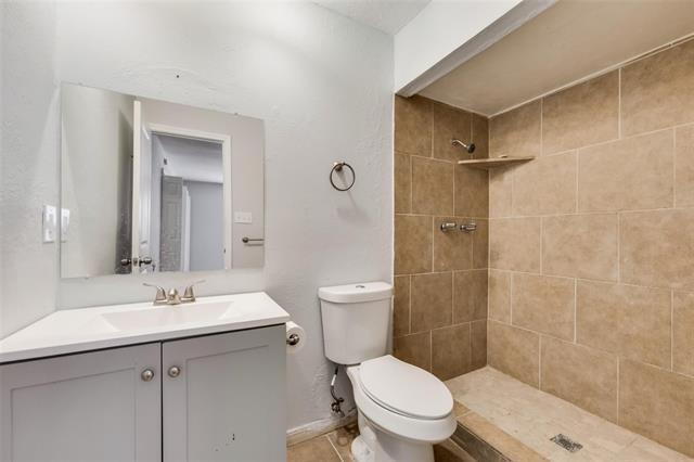 Building Photo - 454 Cambria Dr