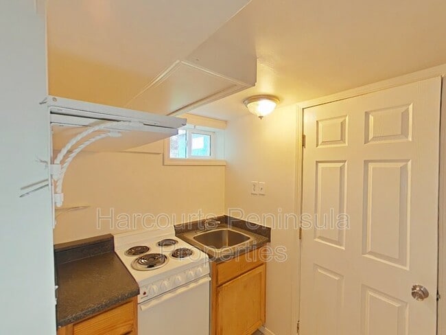 Building Photo - 1321 Elizabeth Ave